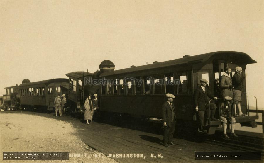 Postcard: Arrival at the Summit, Mt. Washington, New Hampshire